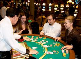 Blackjack Strategien im Online Casino zahlen sich aus